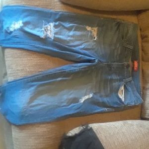 JEANS IN GREAT CONDITION PRACTICALLY NEW